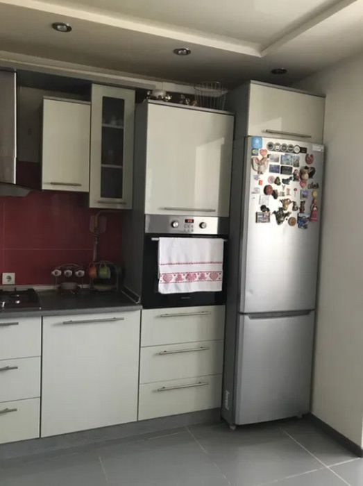 Продаж квартири 68 кв.м, вул. Академіка Сахарова