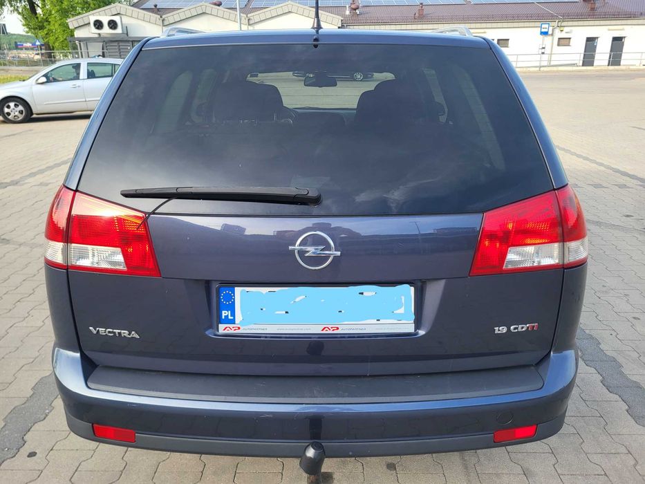 Opel Vectra 1.9 CDTI 150KM