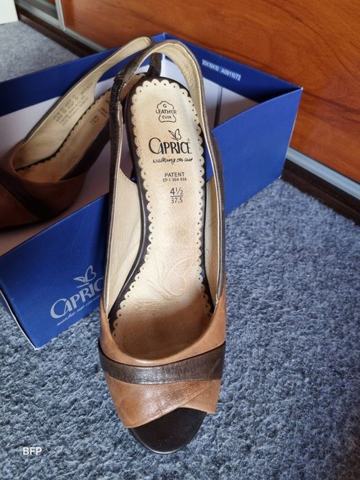 Sandały Caprice r.37.5,
