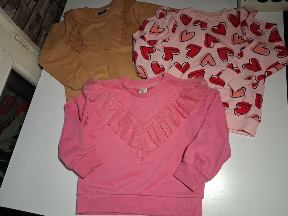 Paka ubran dla dziewczynki 116-122