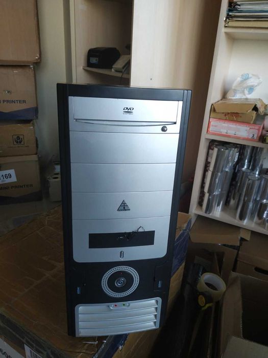 Продам ПК без блока питания и накопителей