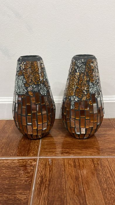 2 Jarras em Vidro Lindíssimas