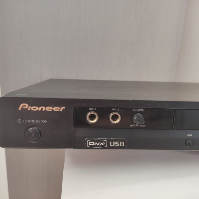 DVD player PIONEER DV 510k   USB на передній панелі