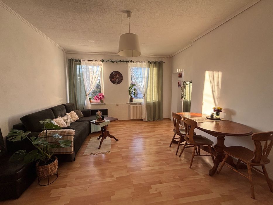 Mieszkanie 49,6 m² na 1. piętrze kamienicy z dużą piwnicą 15,56 m² – Głogów