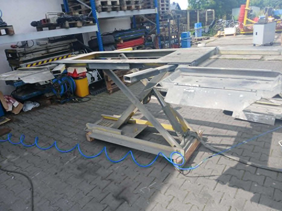 Podnośnik nożycowy JOLLIFT 1300 3000kg