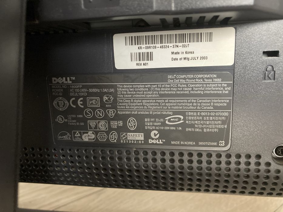 Monitor DELL UltraSharp 1800FP 18 uszkodzony