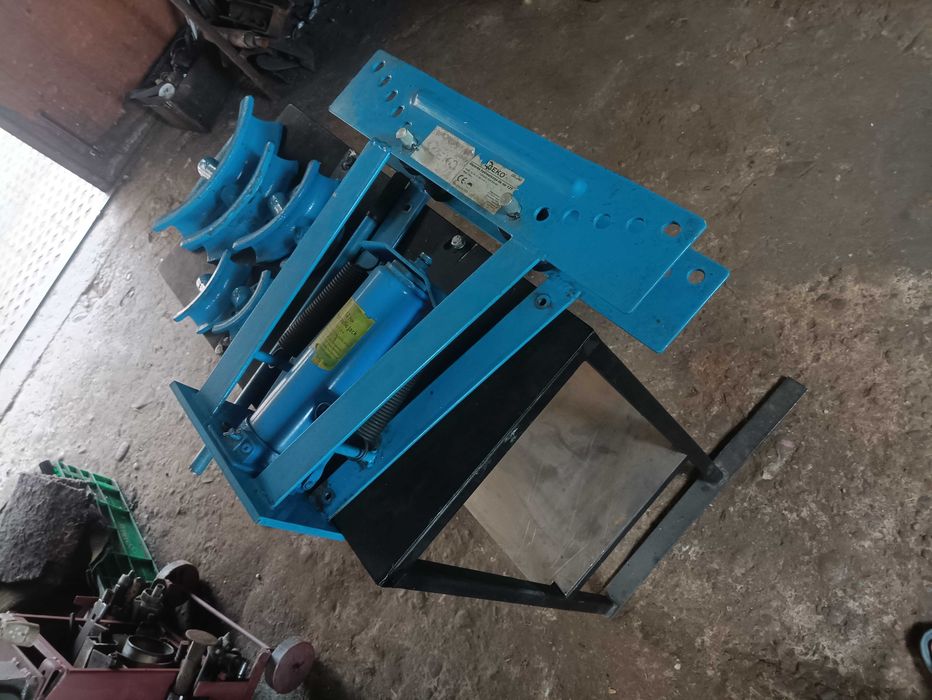 Giętarki hydrauliczna do rur prasa GEKO