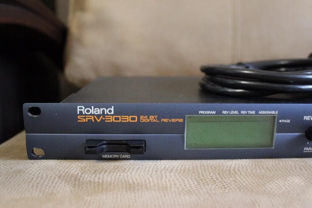 Roland SRV-3030 ジャンク ROLAND SRV 3030D 24 bit Digital Reverb (made in Japan): 10 350 грн