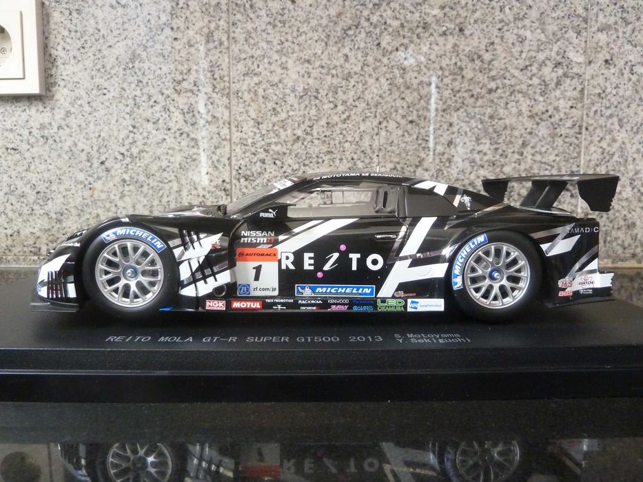 1:18 Ebbro, Nissan Reito Mola GT-R, Super GT 500, AutoArt Minichamps