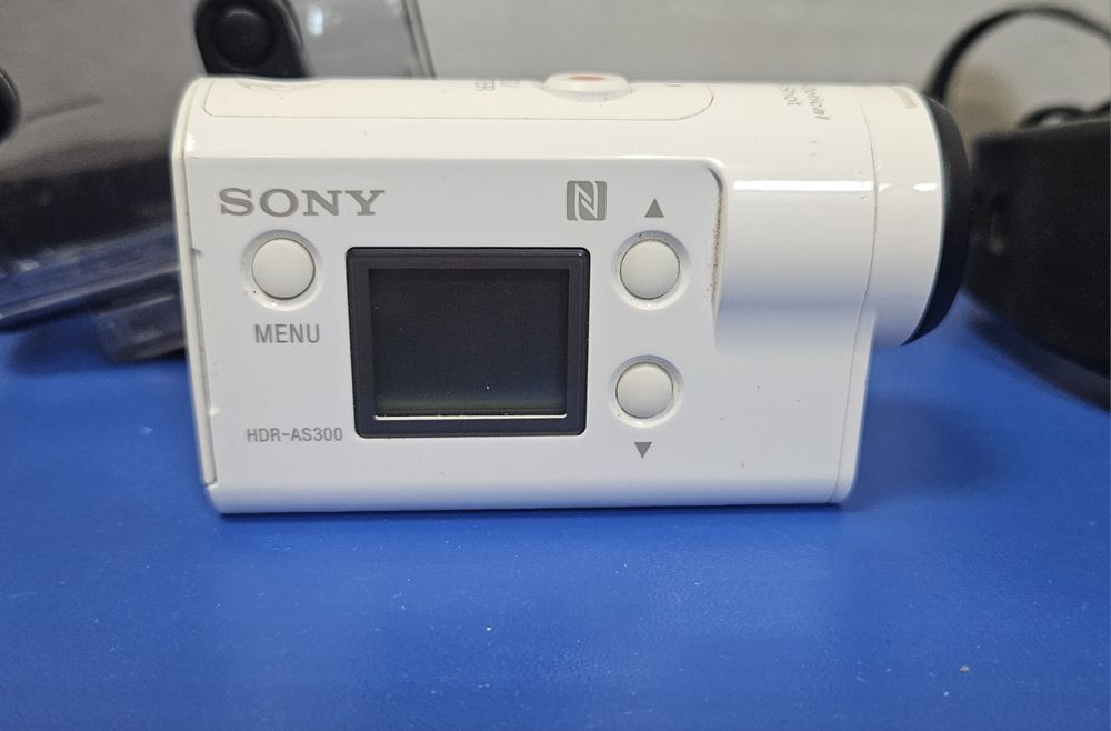 Екшн-камера Sony HDR-AS3000 — повний комплект