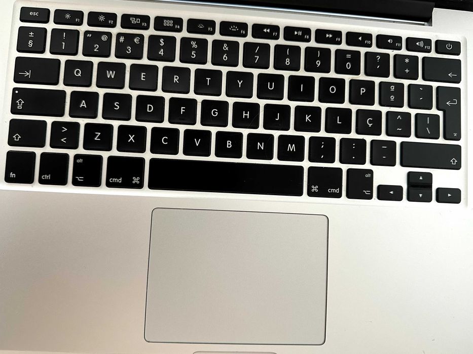 MacBook Pro A1502 - i5 - 2015 **VALOR NÃO NEGOCIÁVEL