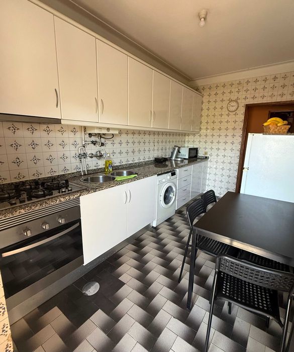 Quarto para arrendar para estudante em Braga