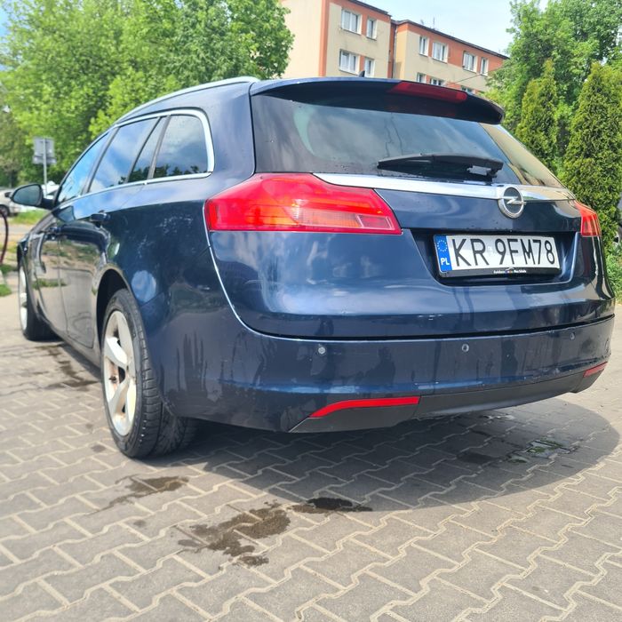 Opel Insignia 2.0 CDTI 160 koni Kombi z 2011 roku  Automat