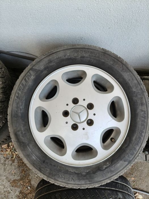 Felgi Mercedes 8 loch R15