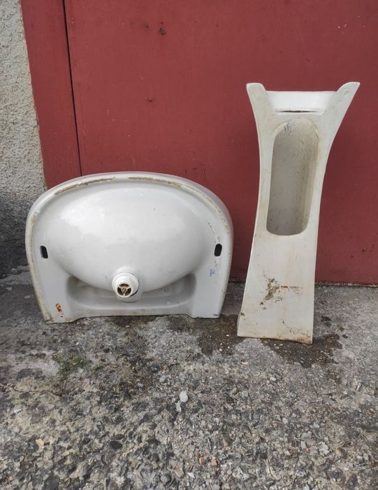 Умивальник з стійкою ціна за все