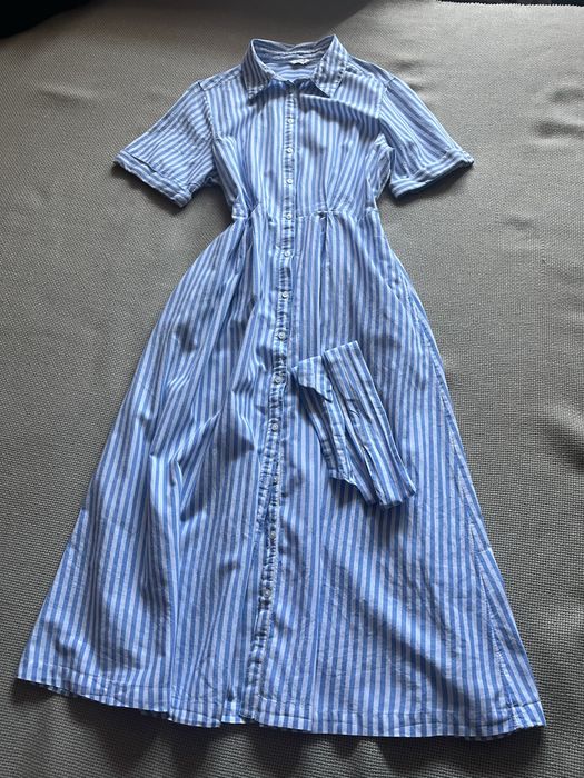 Смугаста сукня сорочка міді