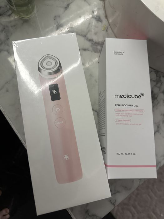 Gel Régénérant Pour Le Visage Medicube PDRN Booster - 300 Ml - Usage Quotidien