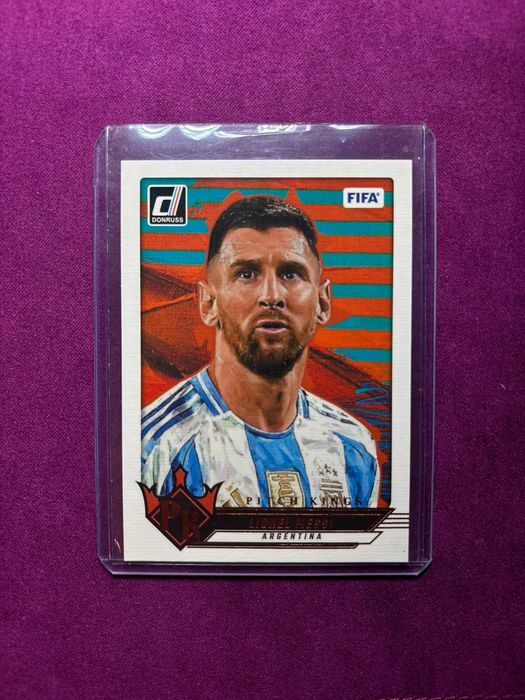 Lionel Messi Picth Kings Panini Donruss 2025 card