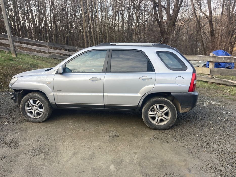 Kia sportage Drzwi, Klapa tylna