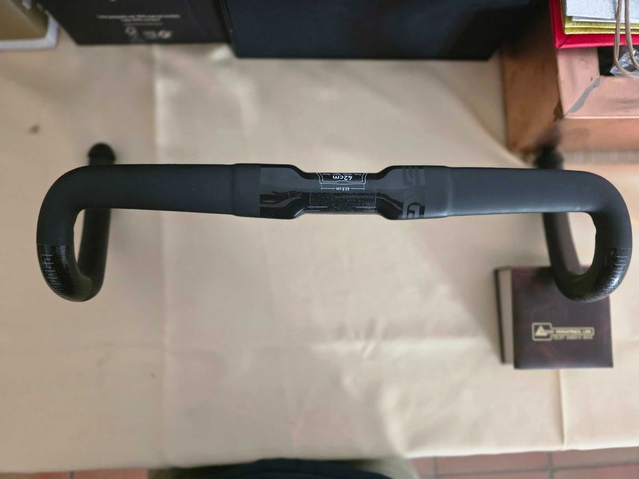 Guidador Enve SES AR Road IN-Route Handlebar 42cm