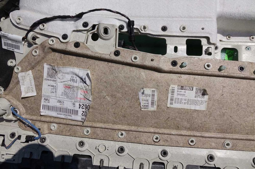 Boczek tapicerka skóra vw passat b8 pp pt lp lt