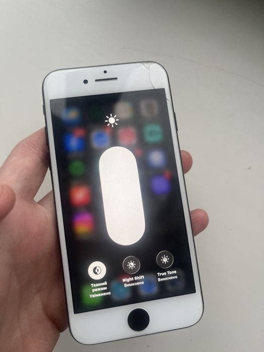 Iphone se 64 гб торг або обмін