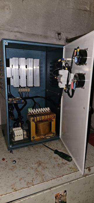 Vendo carregador de baterias