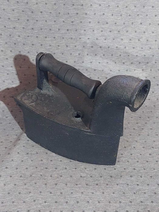 Ferros de engomar antigos