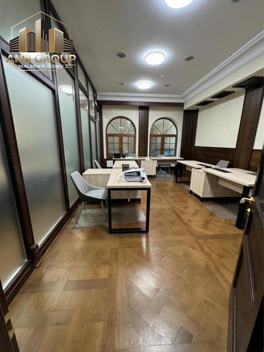 Без% Аренда меблированного офиса 100м2, ул.Жилянская, Центр