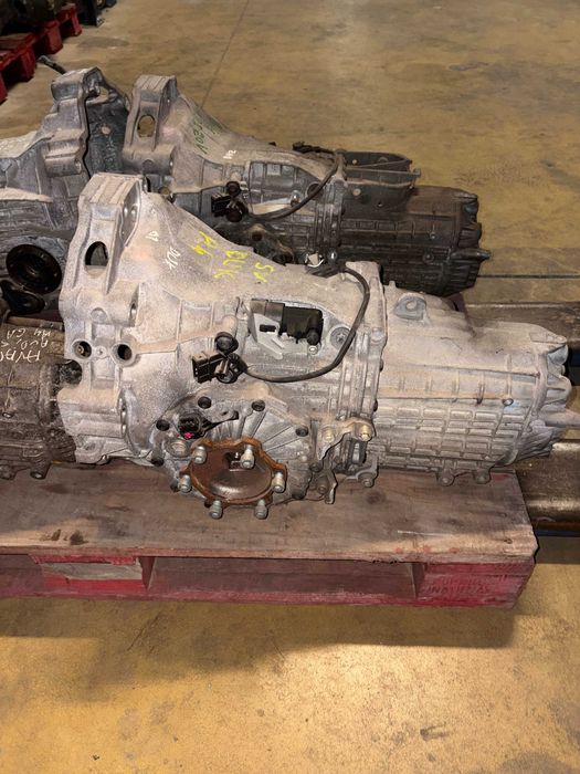 Caixa de Velocidades Audi A4 1.9Tdi 5v Ref:DUK