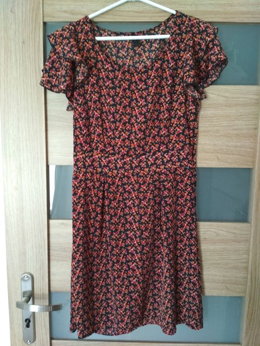 Sukienka w kwiatki