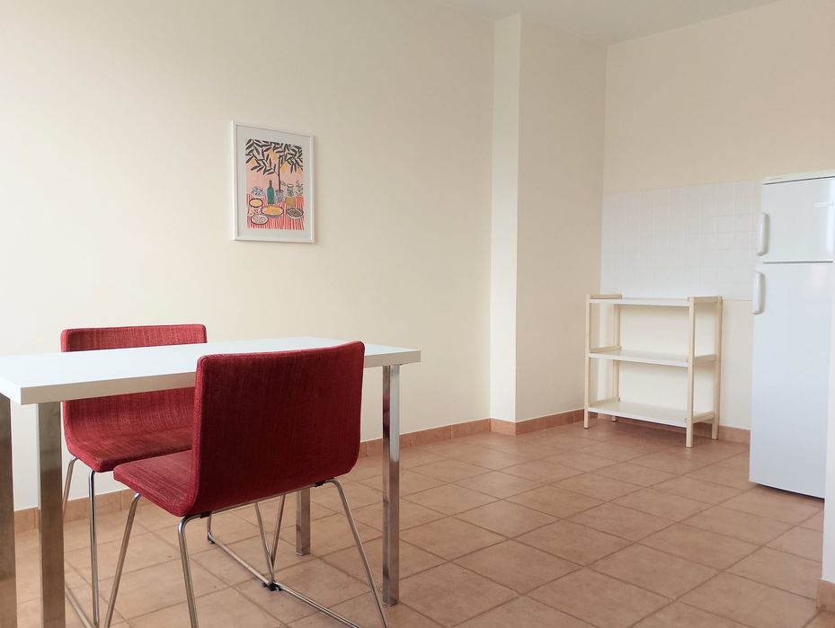 Stara Miłosna CENTRUM wynajmę duże 62m 2 pokoje + osobna kuchnia balkon las SKM
