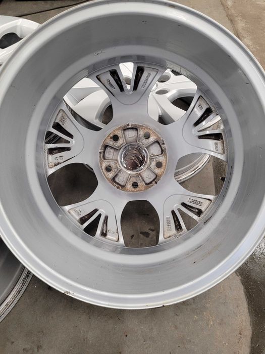 Felgi aluminiowe r 17 citroen komplet 5 x 108