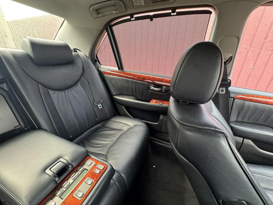 Салон lexus ls430 беж,черный