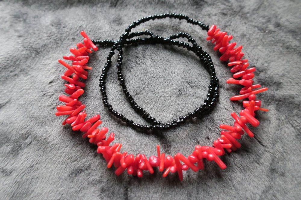 Czerwone korale 47 cm gałązki korale