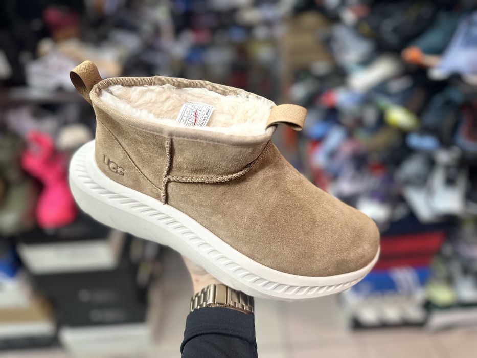 Черевики UGG V2 Ultra mini boot ( РОЗМІР 42 )
