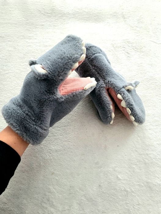 MORAJ rękawiczki futerkowe rekiny rekinki