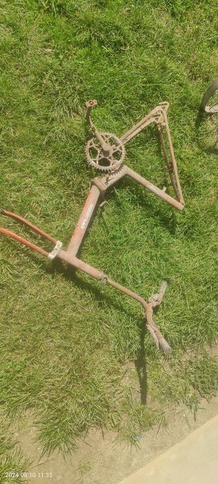 Rama roweru stara PRL, Ukraina, Vigry 3