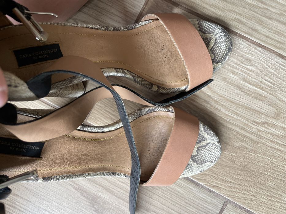 Szpilki sandaly na slupku Zara 40 nude