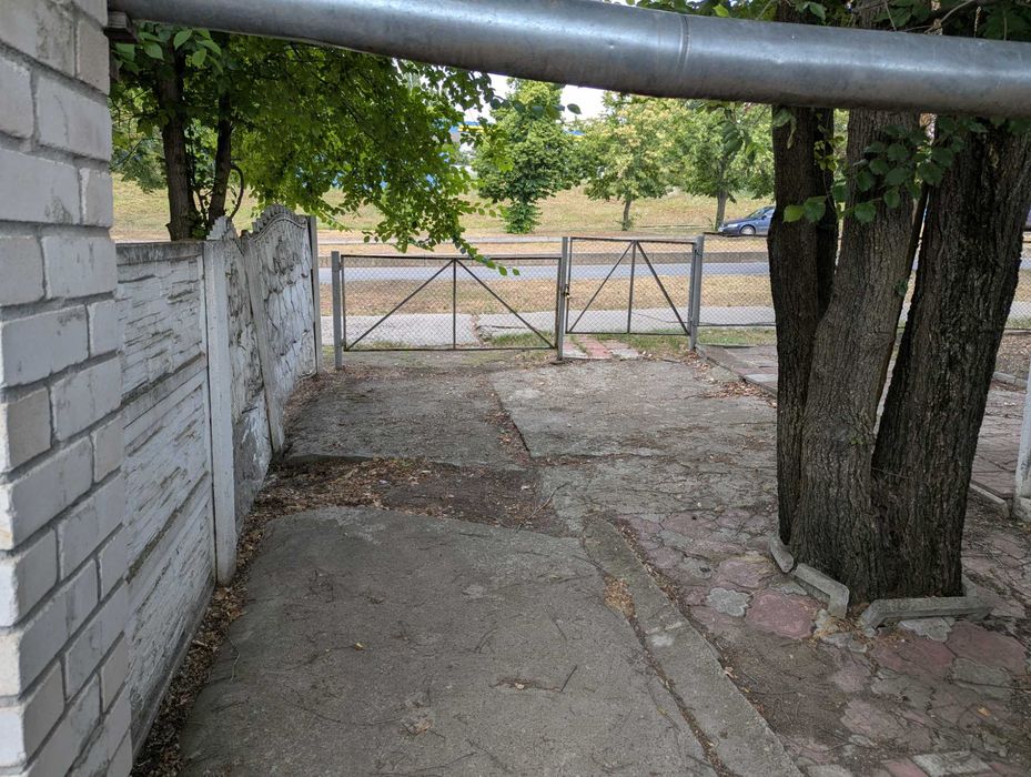 Продаж складського приміщення 150 м² з комунікаціями, вул. Паркова 2 Е