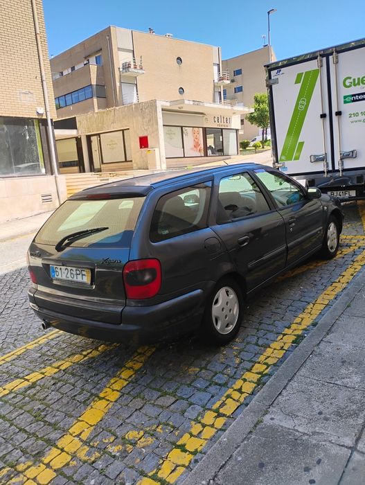 Carro Xsara ano 2000