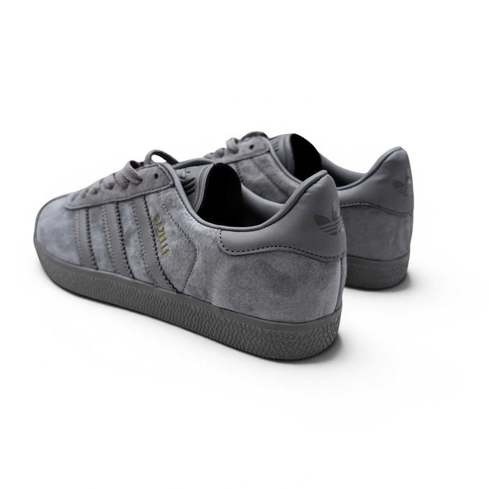Чоловічі кросівки Adidas Gazelle графіт