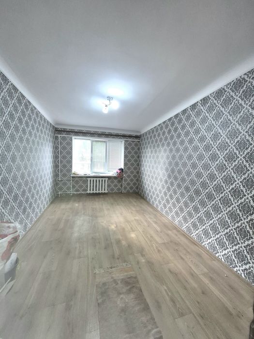 Комната в общежитии пр.Мира, Колос