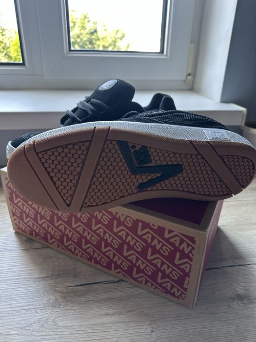 Кеди Vans замш 41р