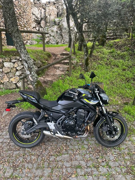 Kawasaki Z650 -Como Nova