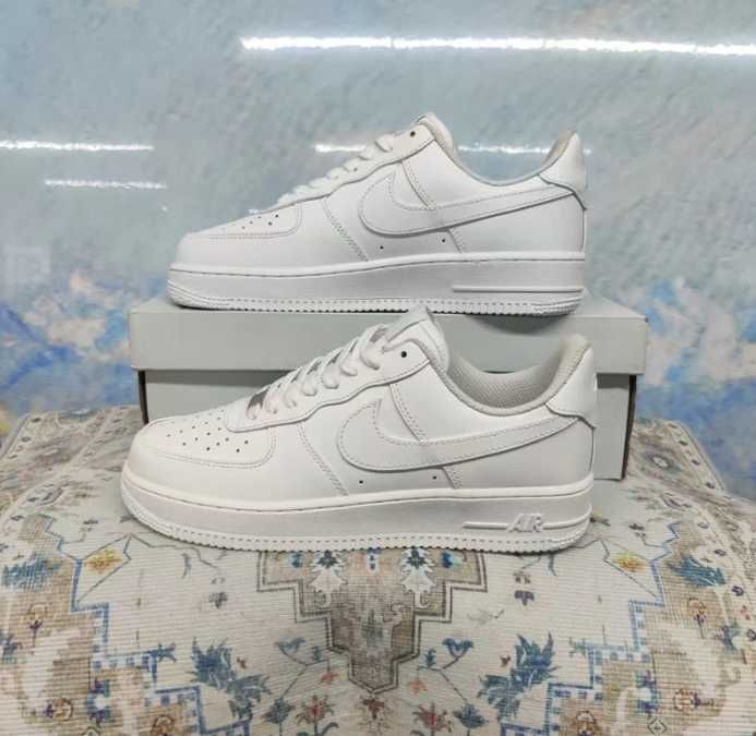 Nowe Nike_Air_Force_1_Low_07_White R.   45