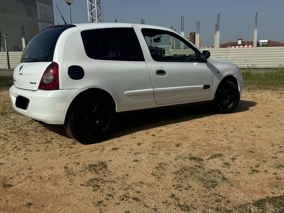 Renault Clio storia