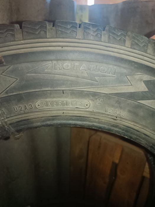 Продам резину Dunlop grand trek sj 6 225*65*R18, 103Q