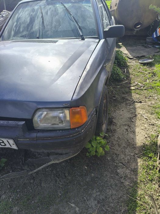 Продам Форд ескорт