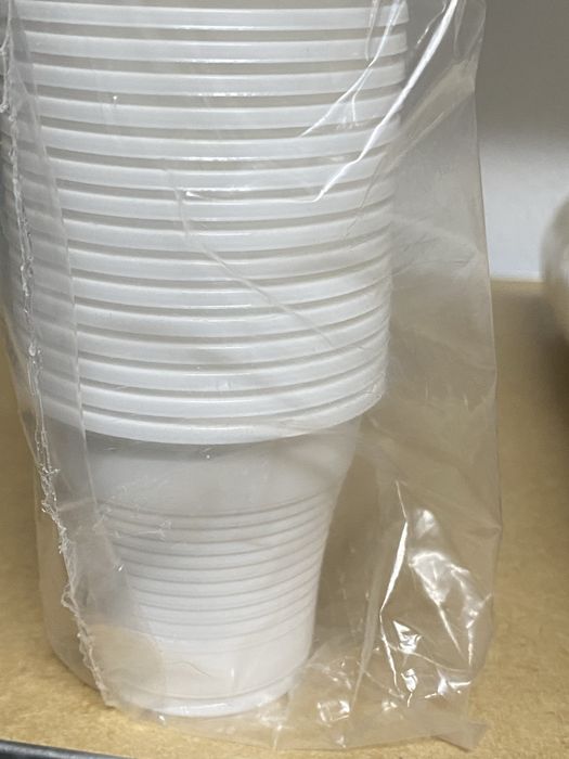 Copos de café packs de 50 unidades papel plástico